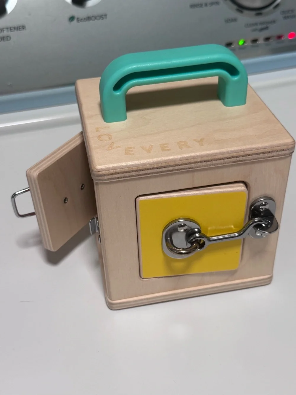 LOVE EVERY / Lock Box / In excellent condition!!